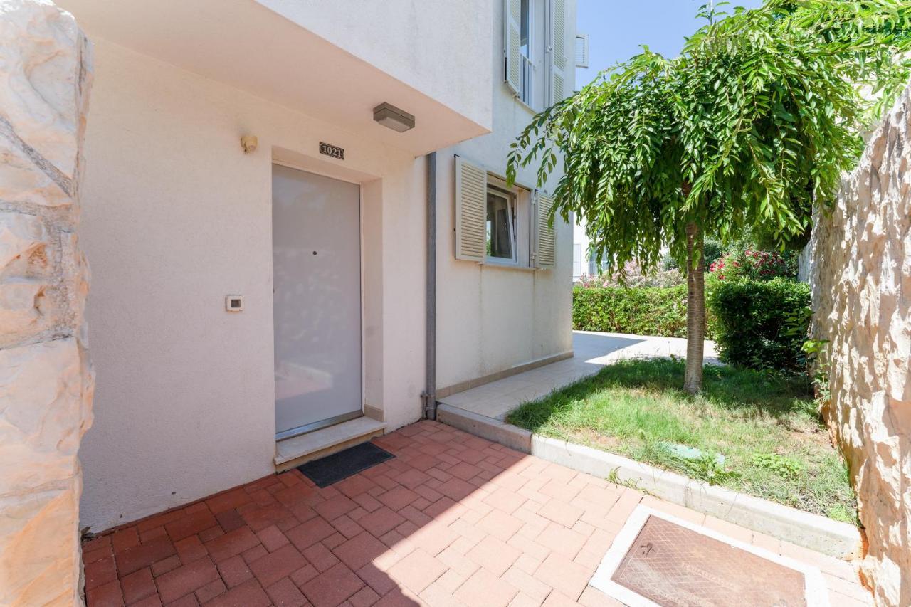 Luxury Two-Floor Apartment In Petrcane With Garden And Pool מראה חיצוני תמונה